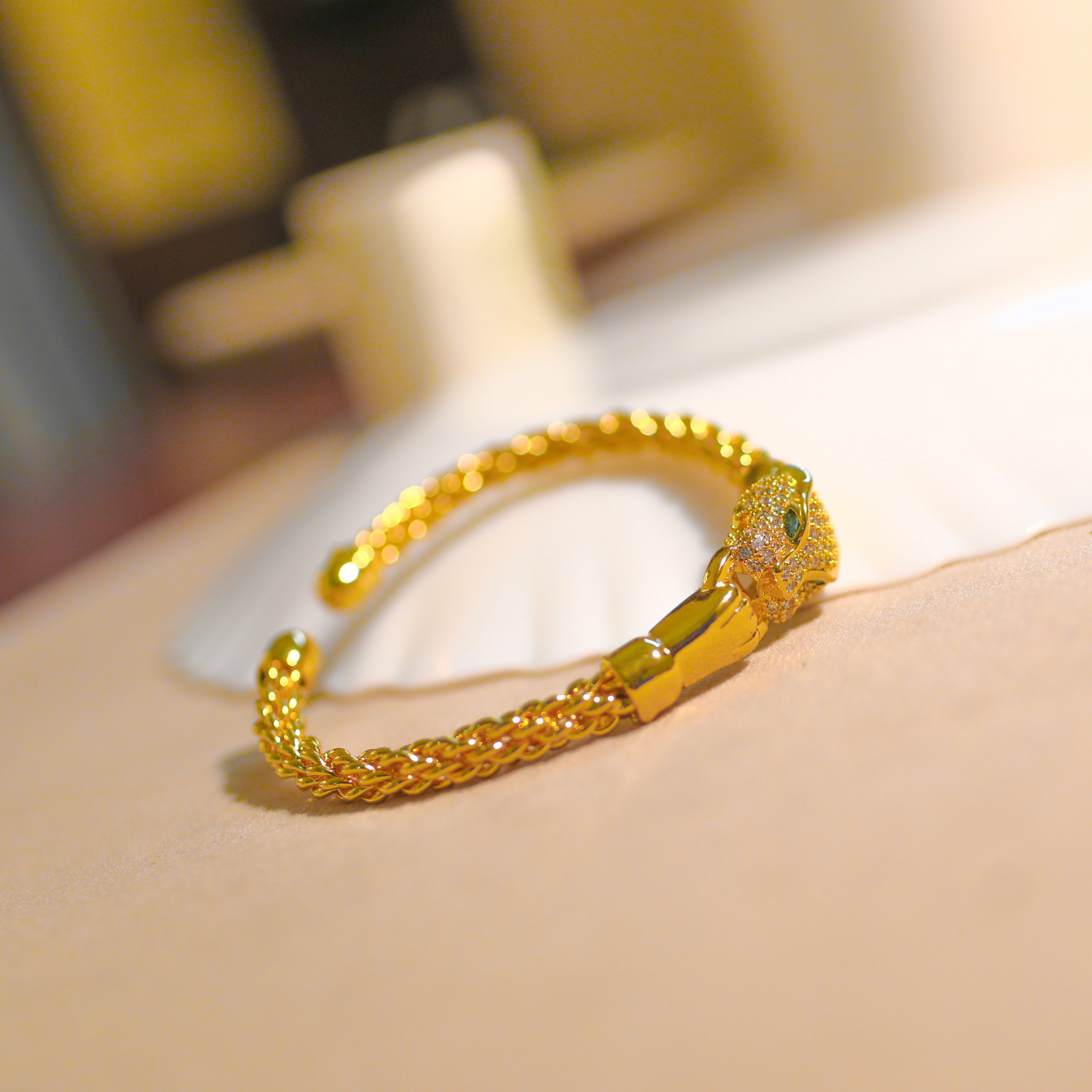 Anti-Tarnish Jaguar Bracelet