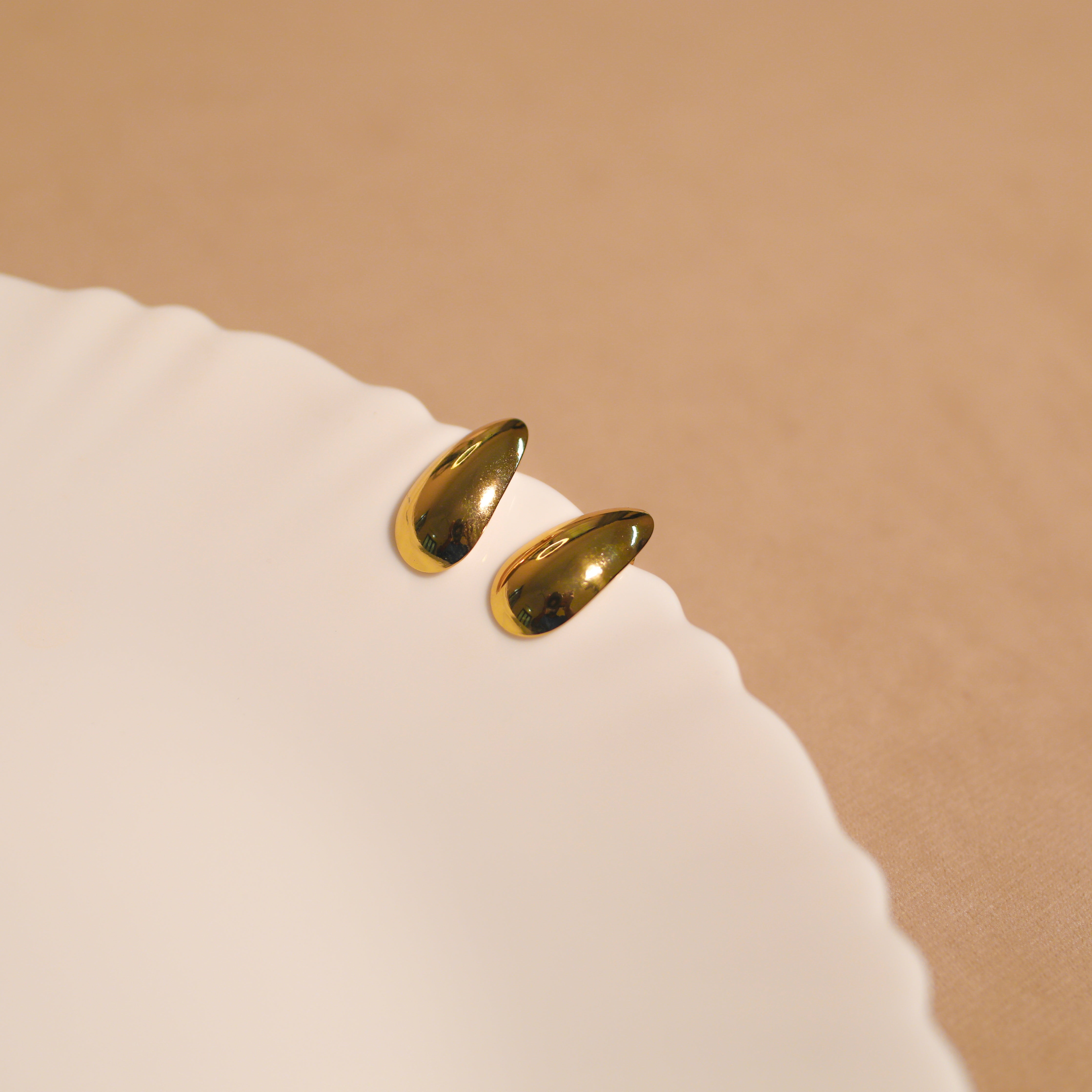 Anti Tarnish Water Drop Earrings