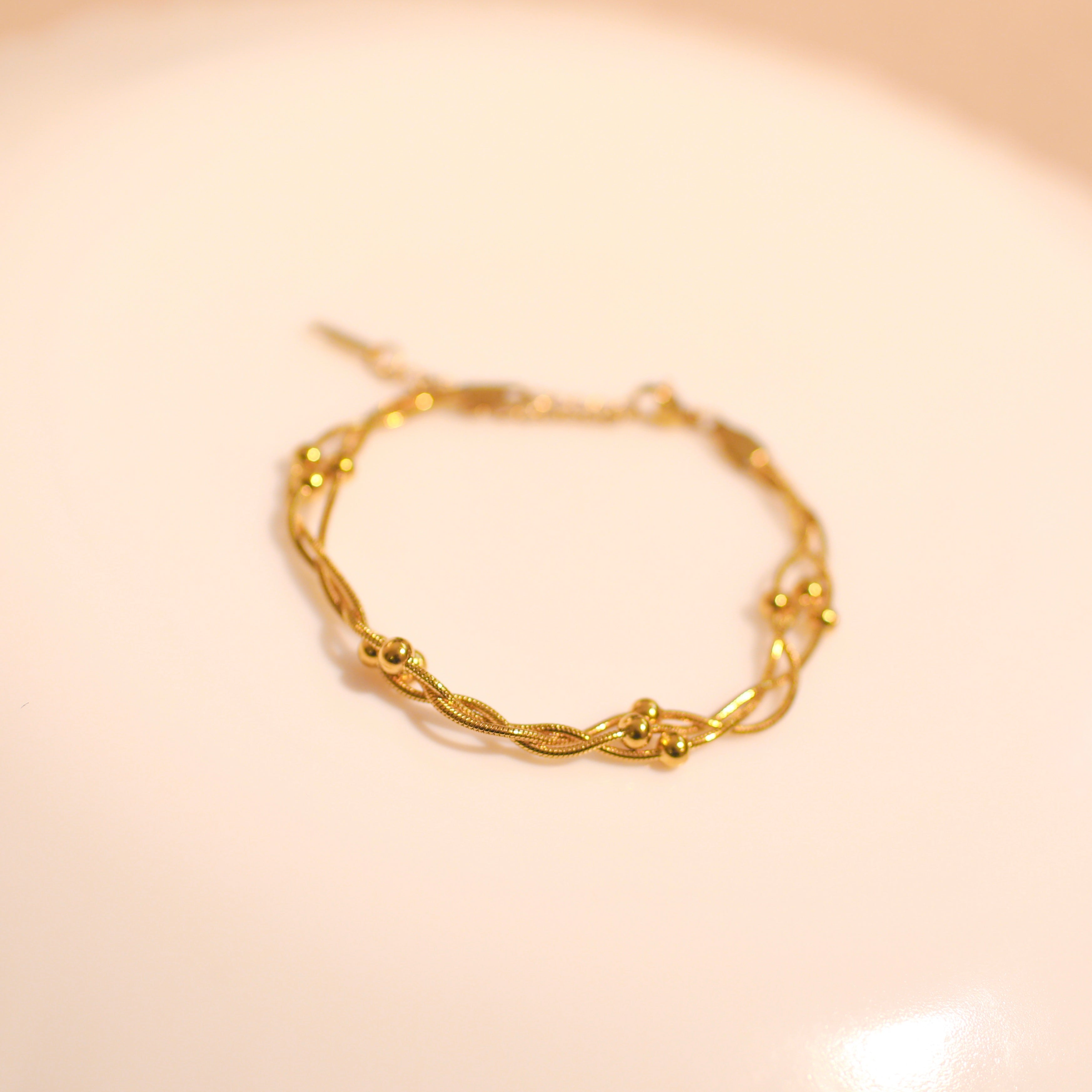 Anti-Tranish Spiral Bracelets