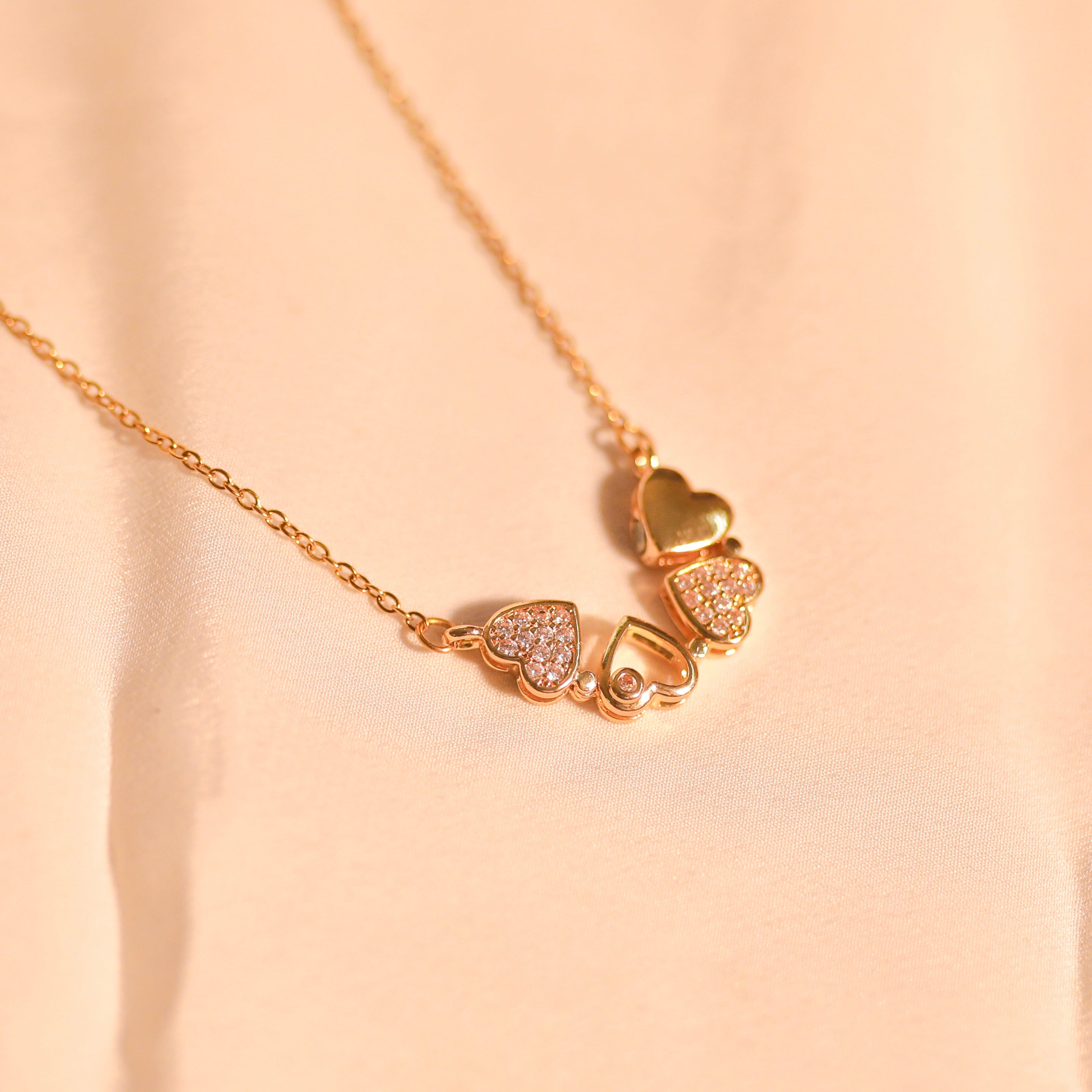 Anti-Tarnish Clover Design Four Hearts Pendant-102