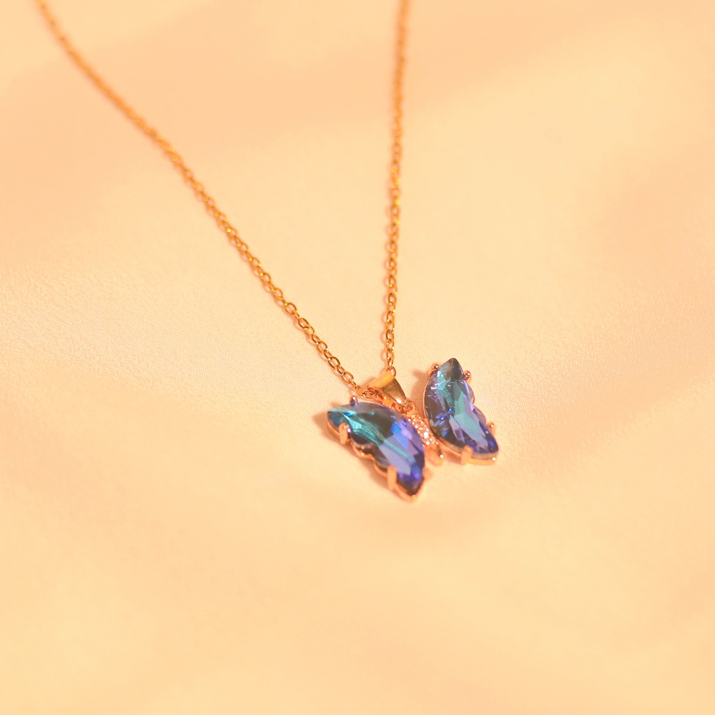 Anti-Tarnish ButterFly Blue Crystal Pendant -112