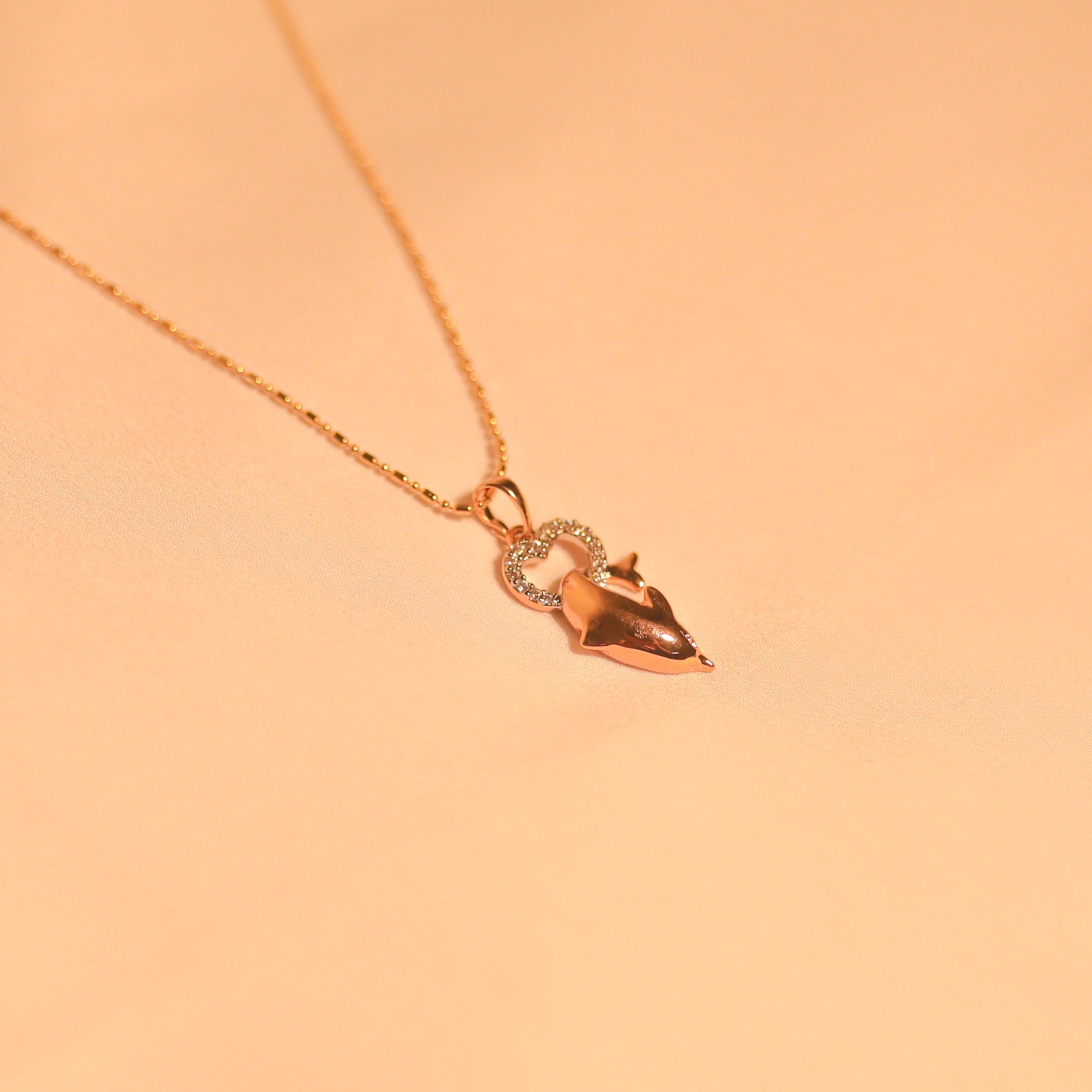 Anti-Tarnish Xuping Premium Dolphin Pendant -114