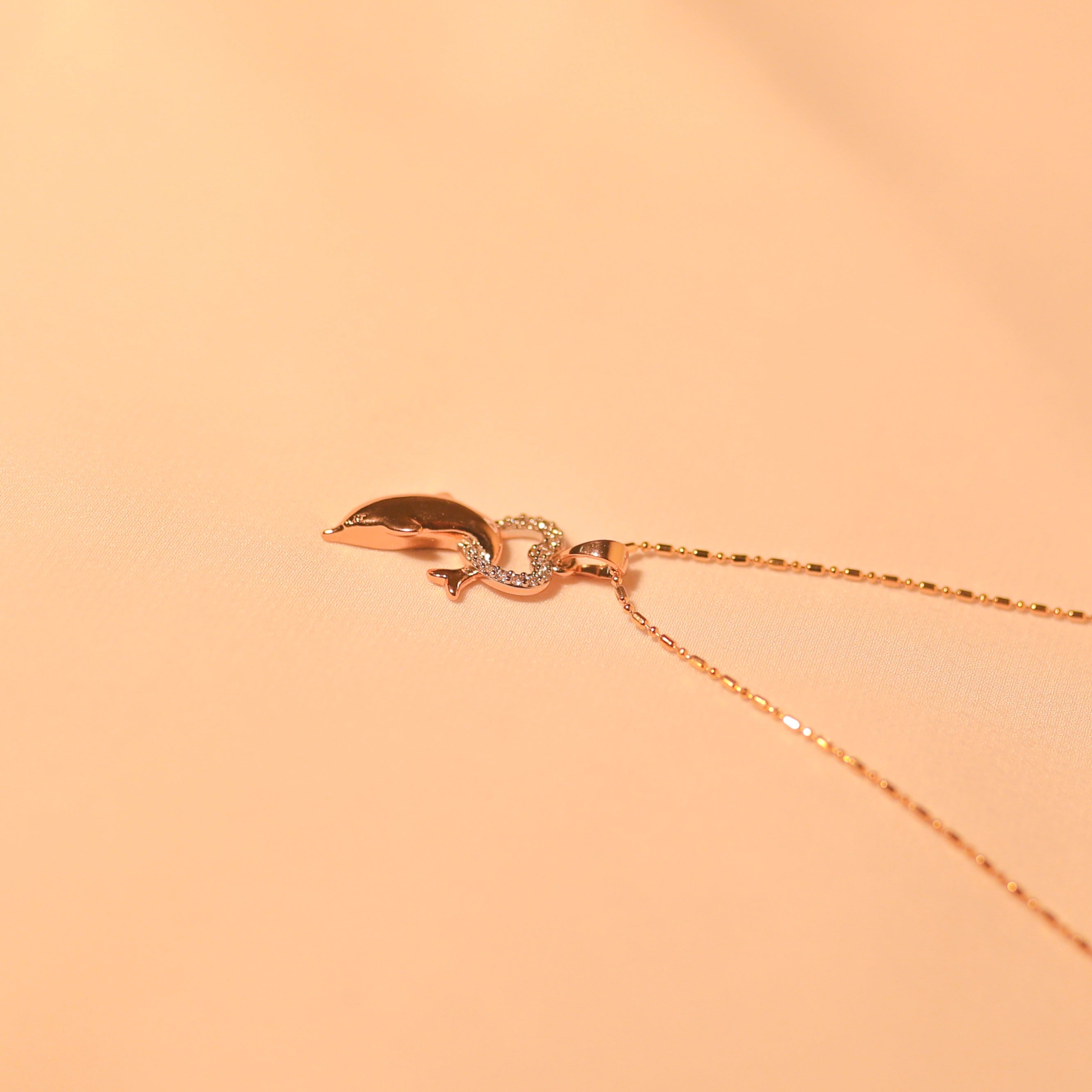 Anti-Tarnish Xuping Premium Dolphin Pendant -114