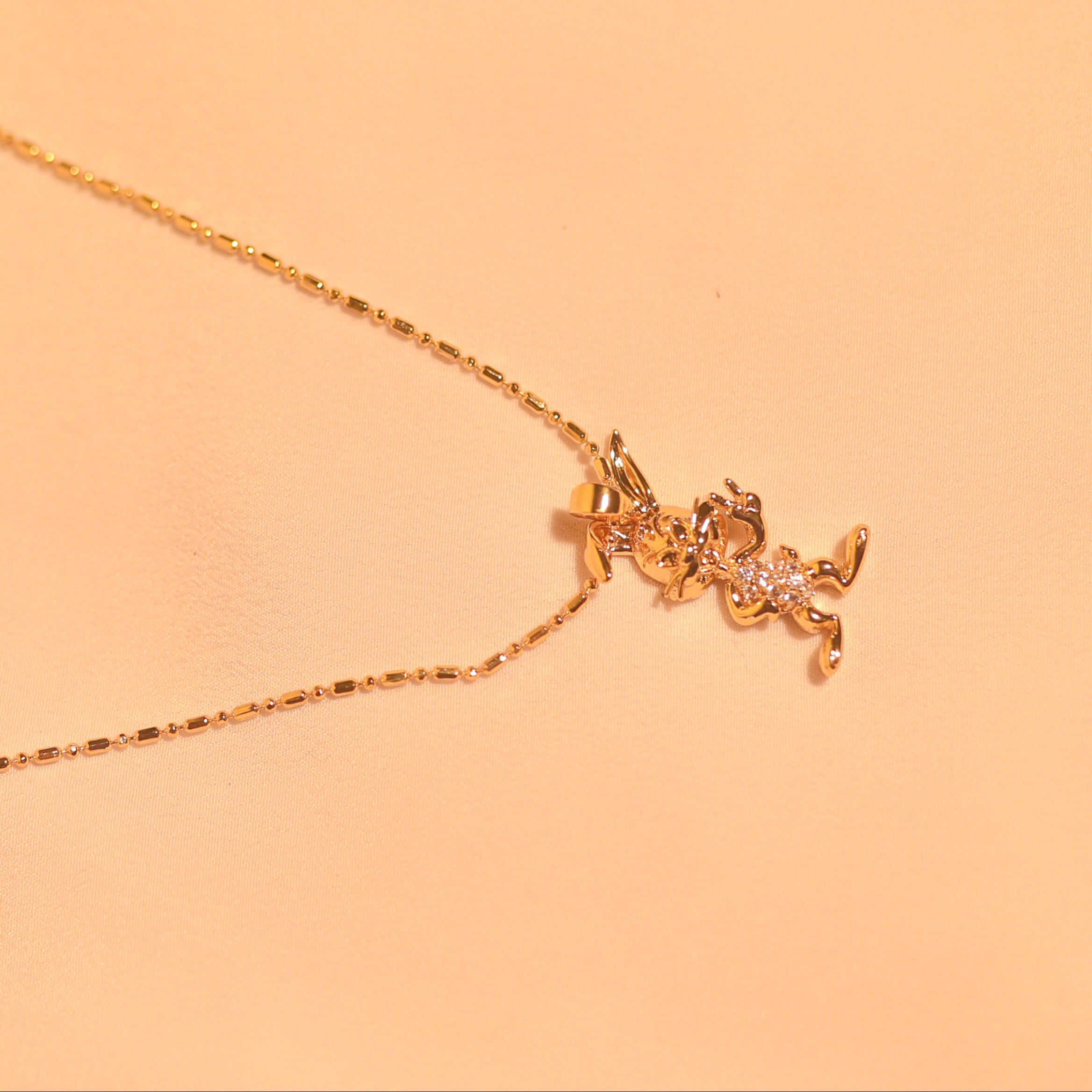 Anti-Tarnish Xuping Premium Bunny Pendant -121