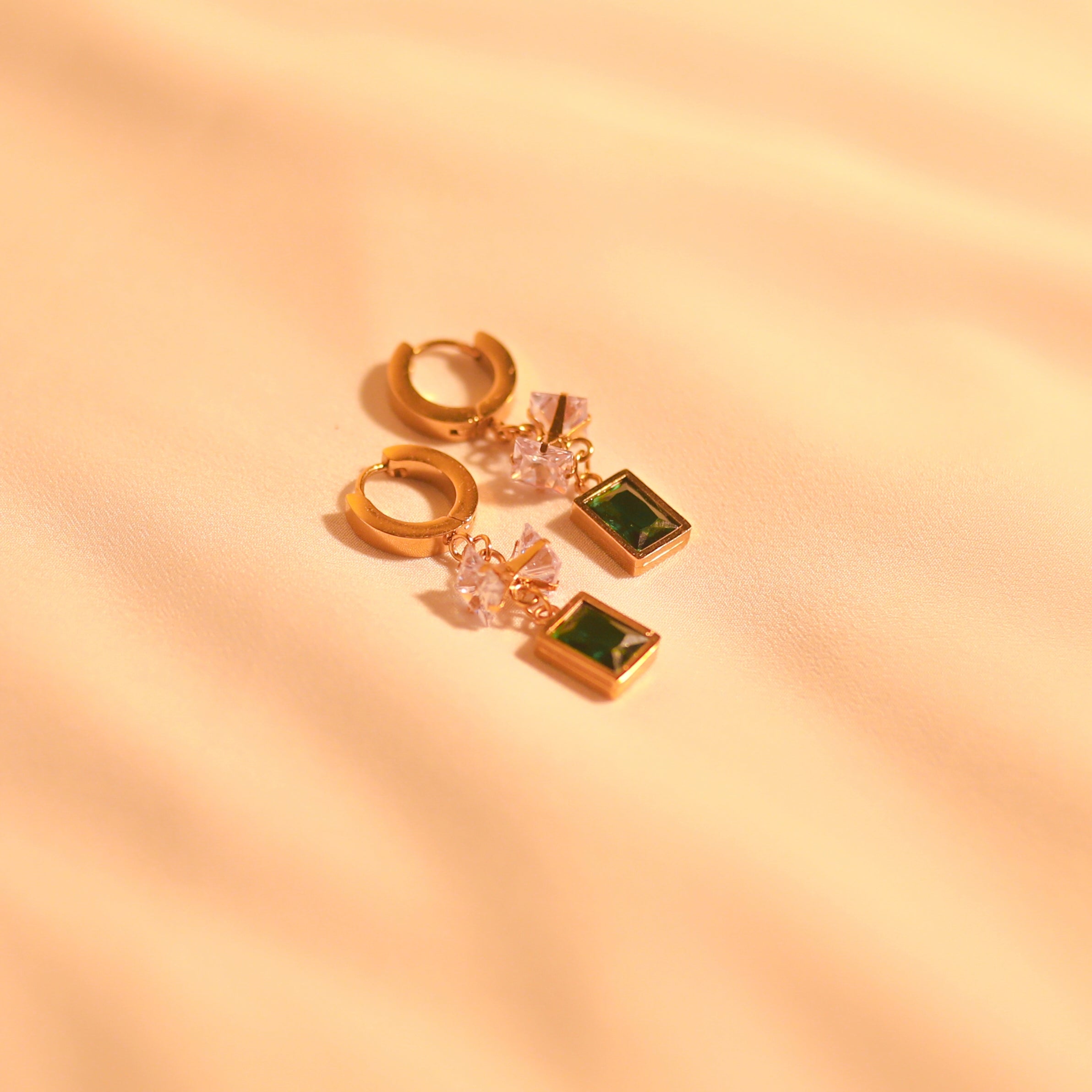 Anti-Tarnish Green Stone Earring -151