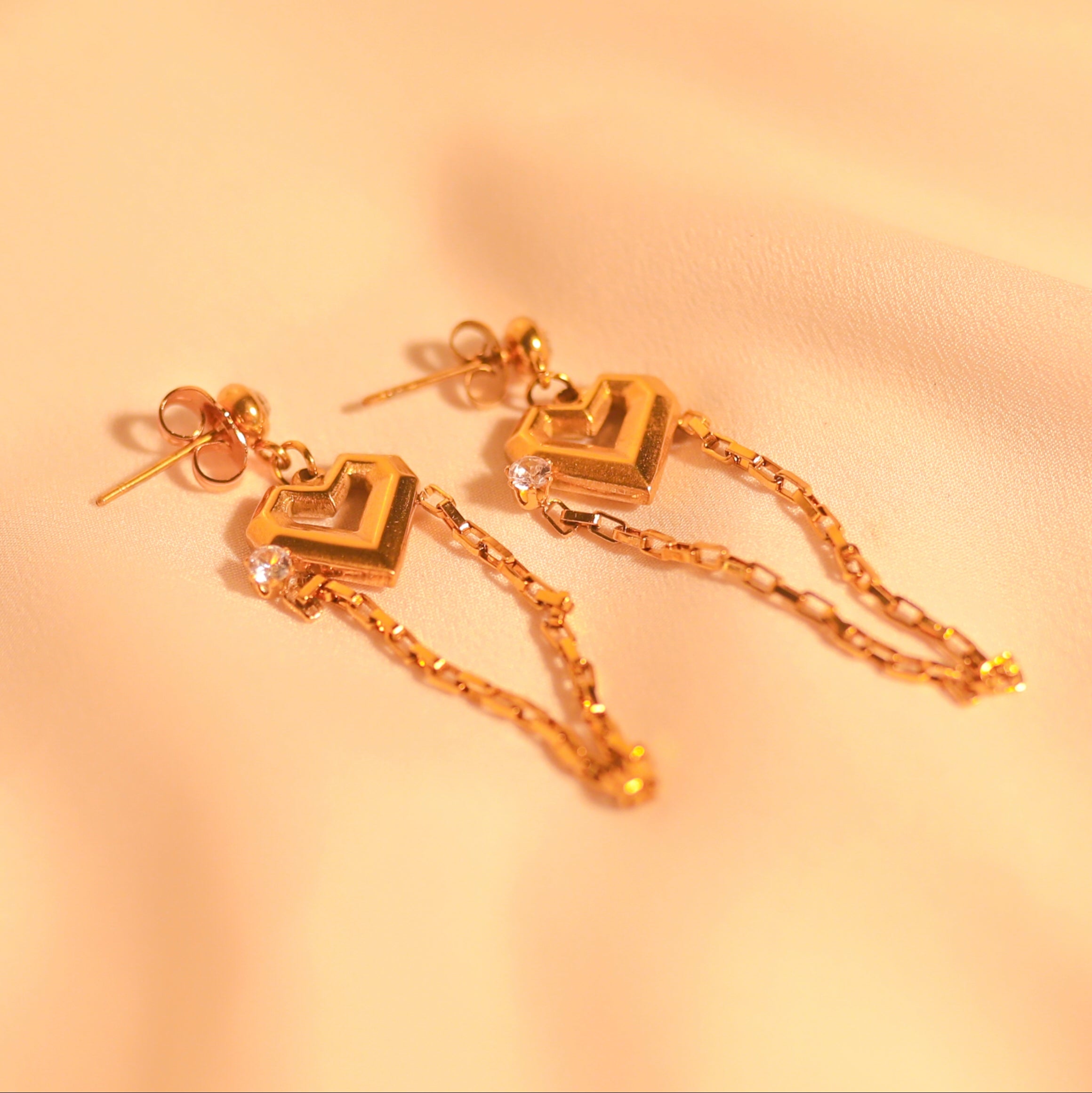 Anti-Tarnish V Heart Hanging Earring -169