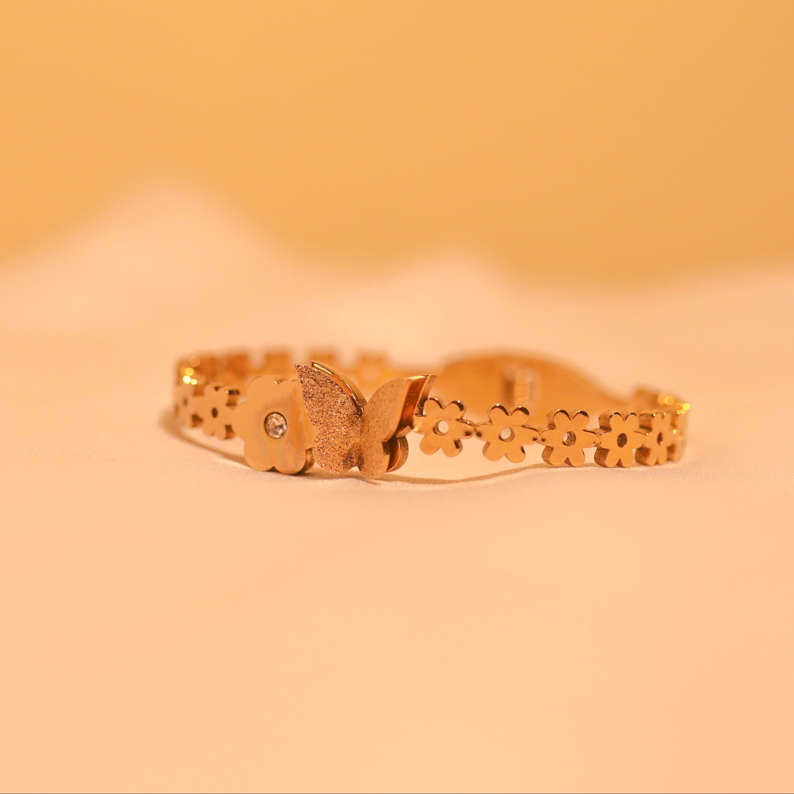 Anti-Tarnish Floral ButterFly Bracelet -166