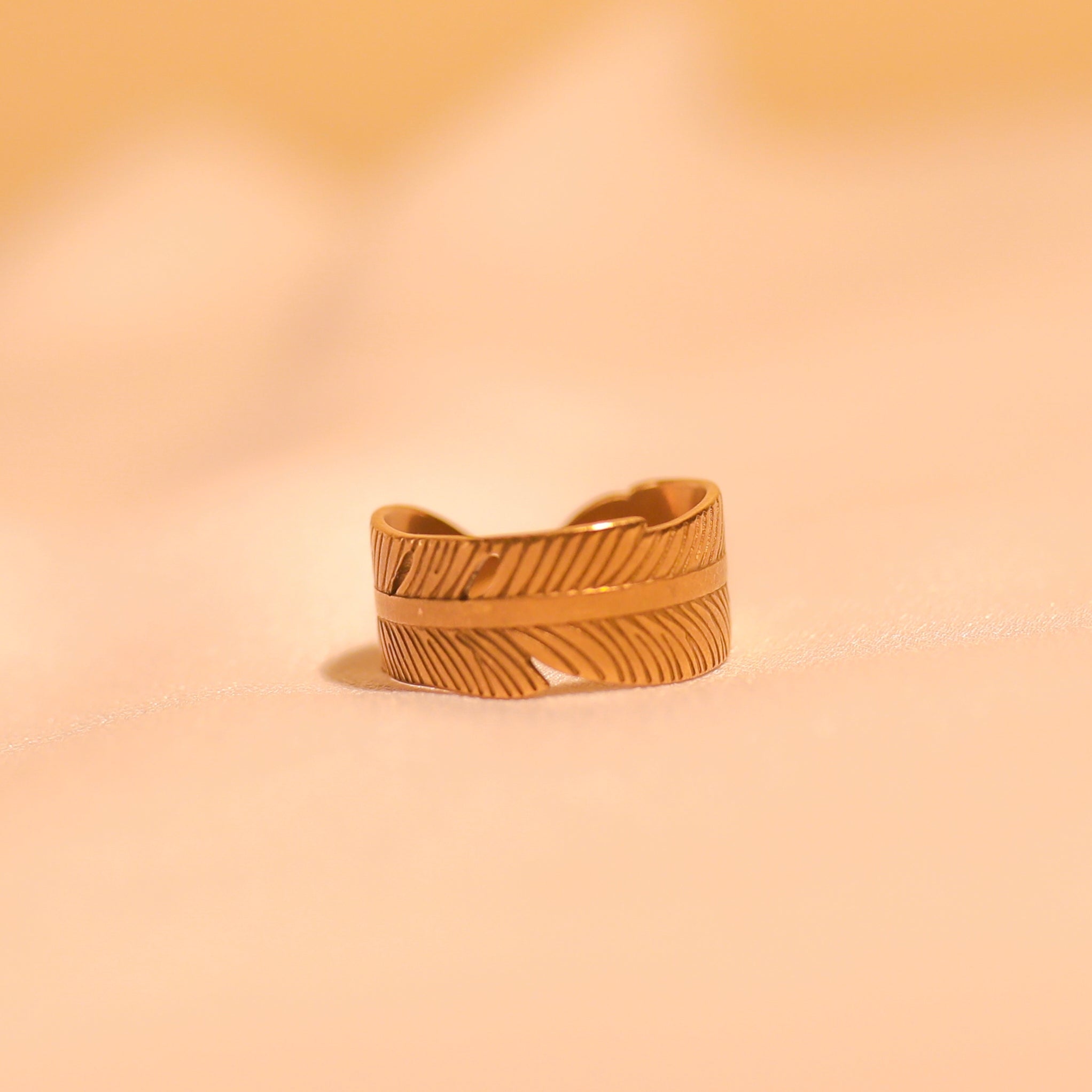 Anti-Tarnish Feather Designer Ring-159