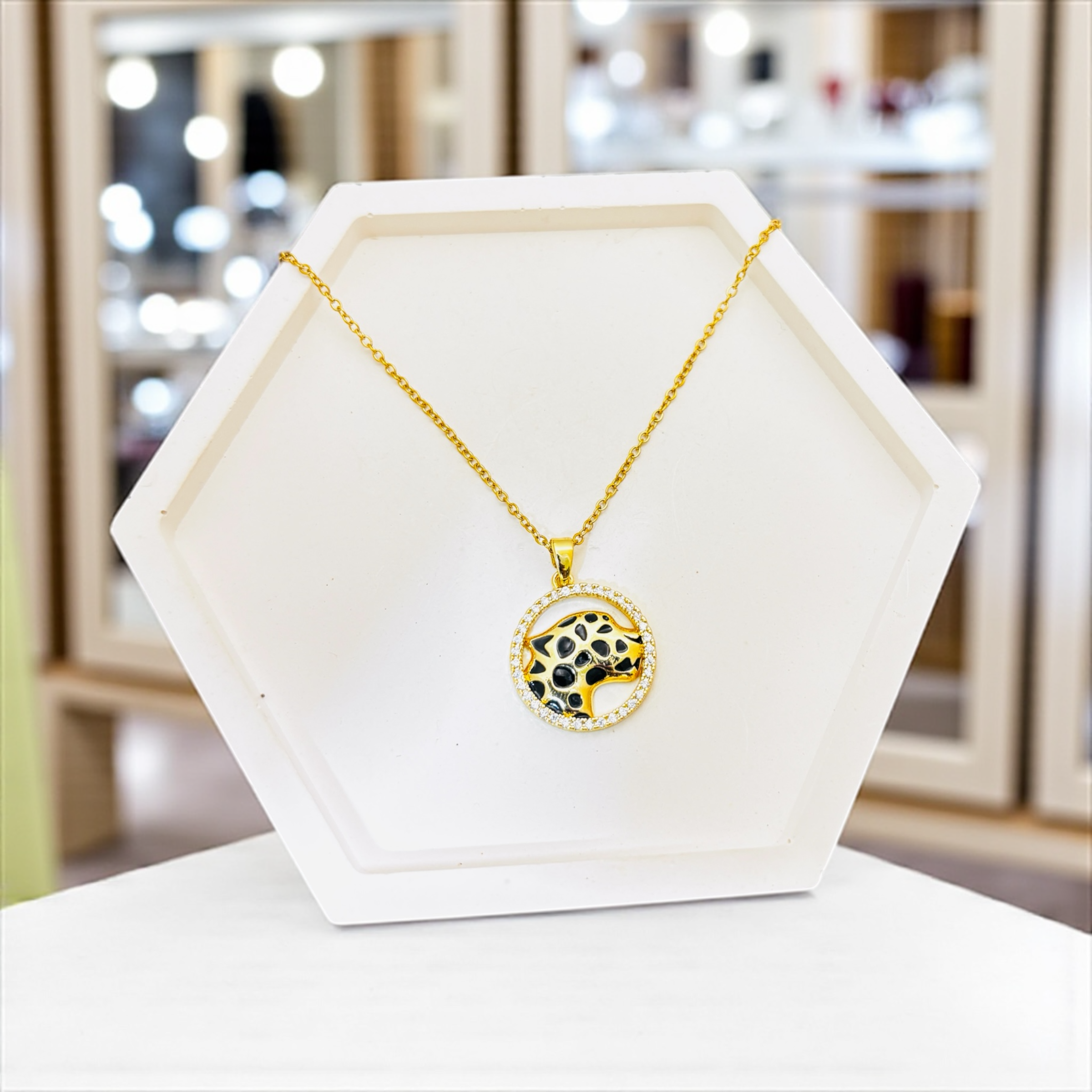 Anti-Tarnish Wild Majesty Necklace