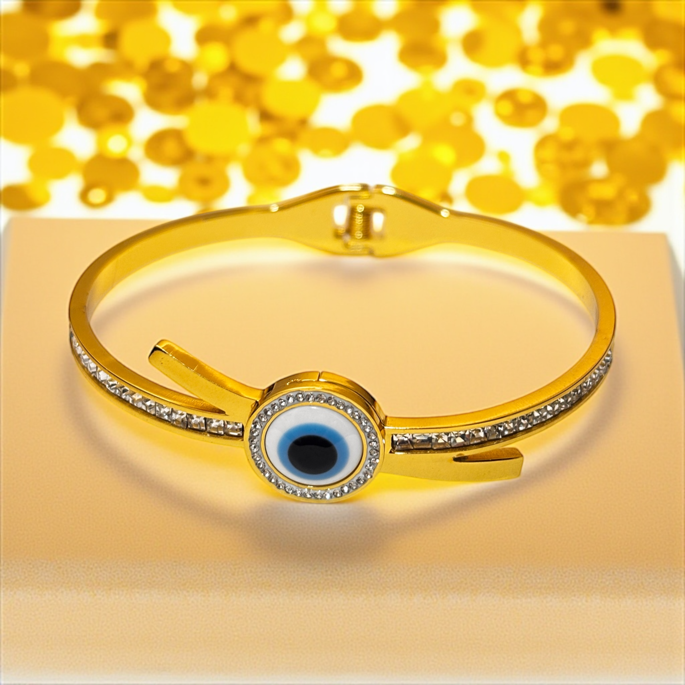 AuralEye - Anti Tarnish Bracelet