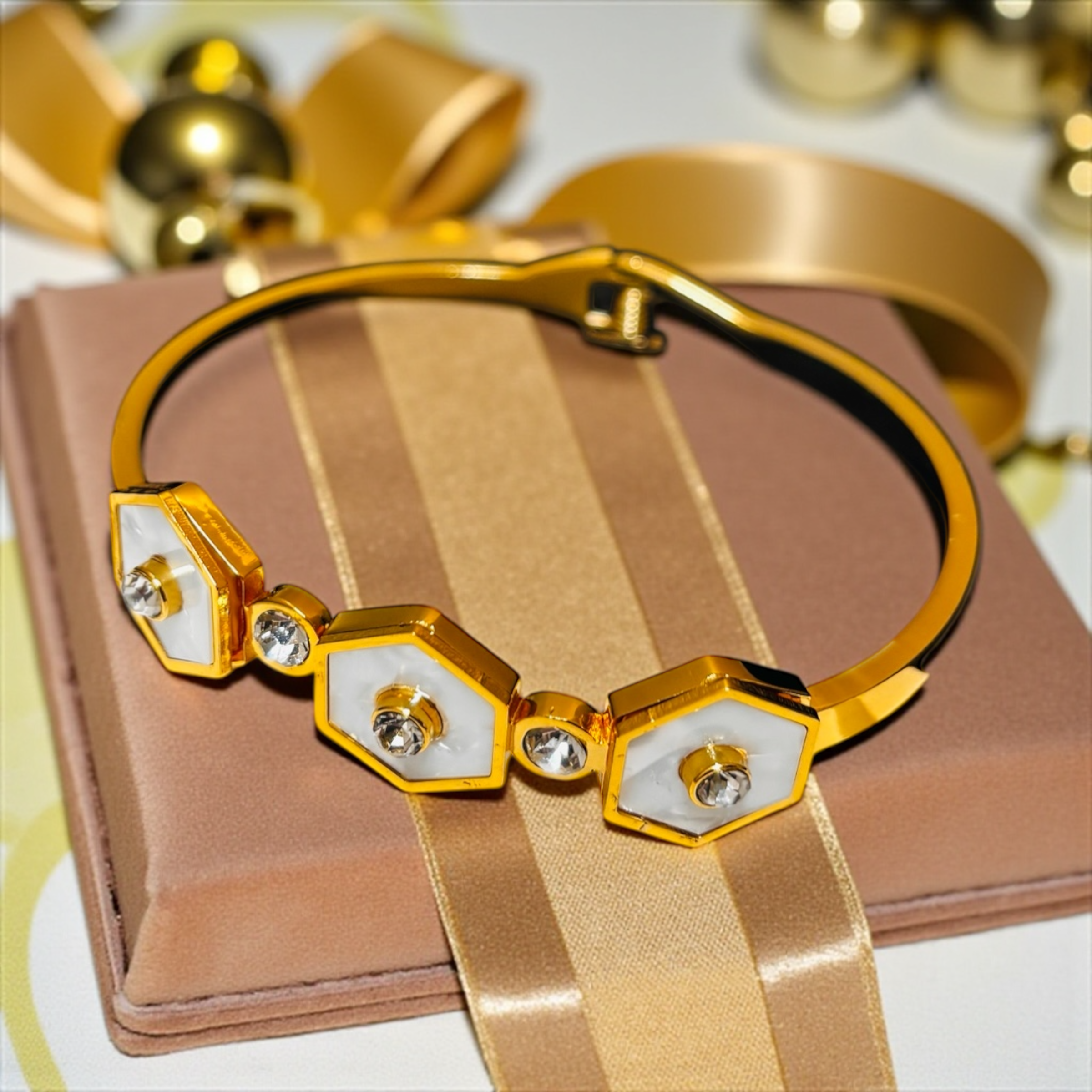 EternaBond - Anti Tarnish Bracelet