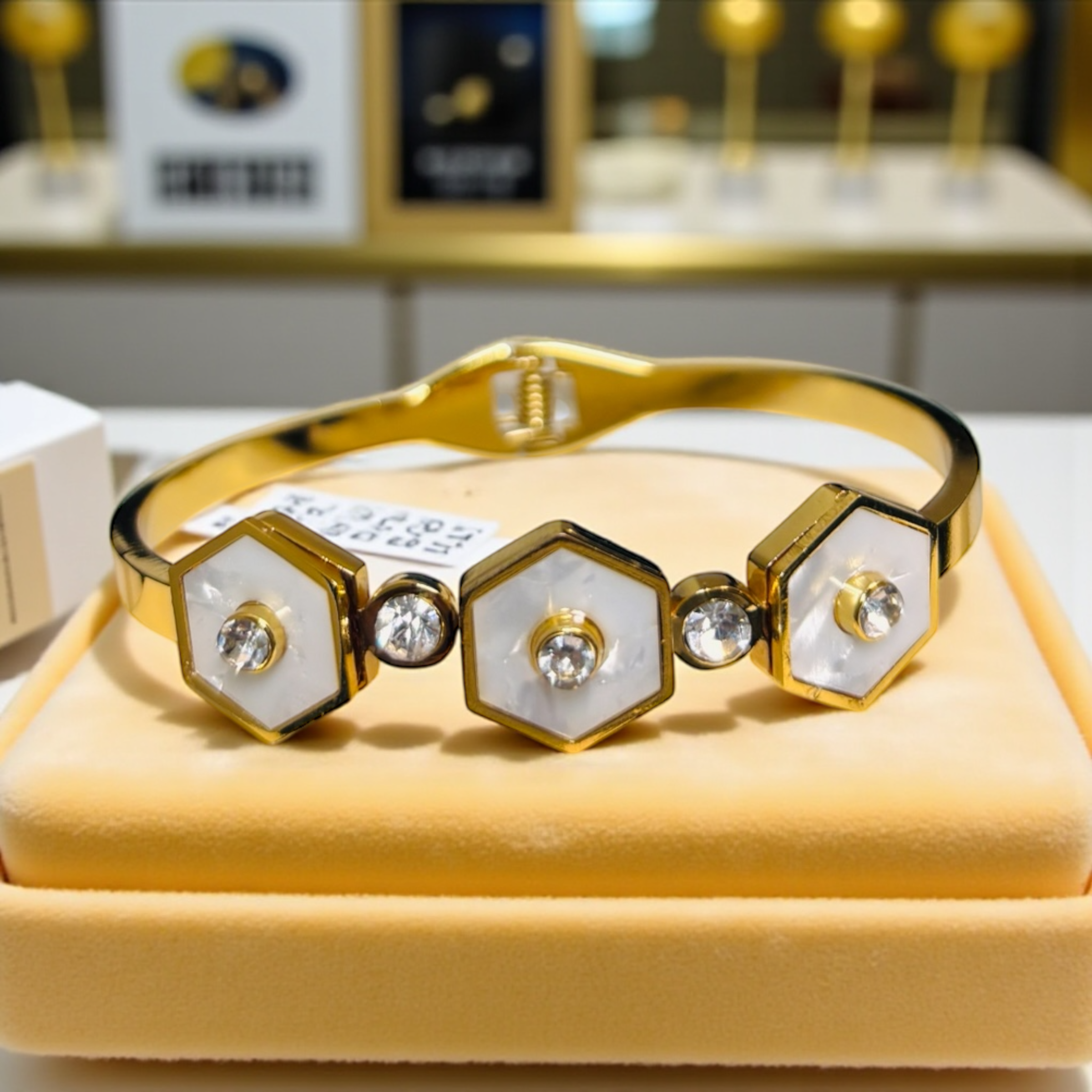 EternaBond - Anti Tarnish Bracelet